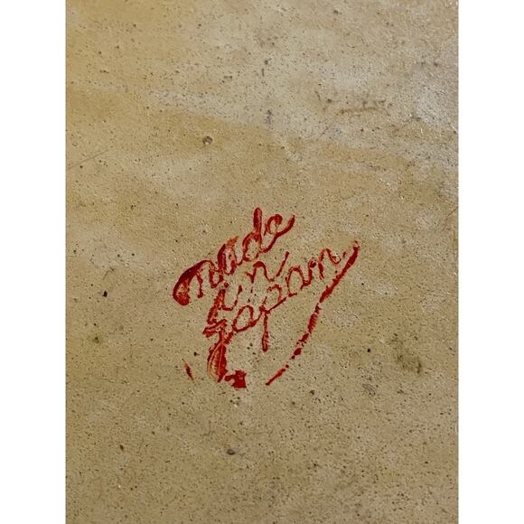 Japanese painted ceramic plate w/ wood box - Picture 14 of 16